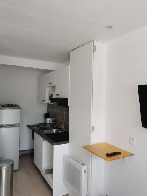 Location Studio A Courte Duree Corbeil-Essonnes Exterior foto