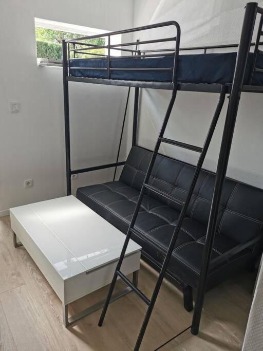 Location Studio A Courte Duree Corbeil-Essonnes Exterior foto